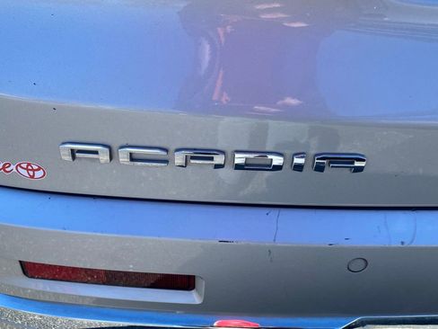 Used 2020 GMC Acadia Denali image 14