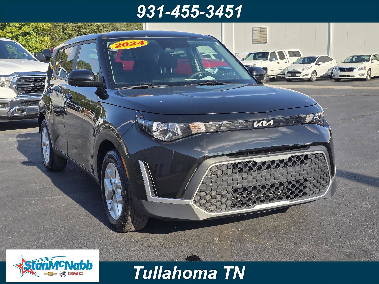 Used 2024 Kia Soul LX w/ Option Group 015 FWD image 1