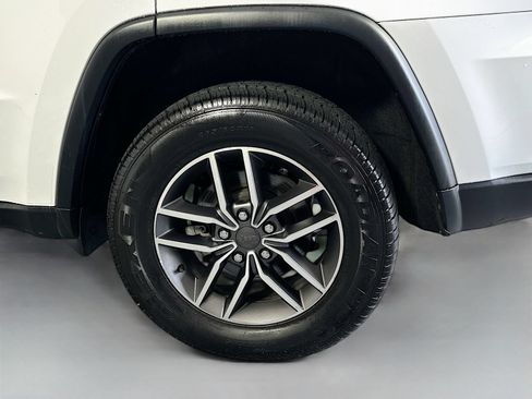 Used 2021 Jeep Grand Cherokee Limited w/ Luxury Group II AWD/4WD image 32