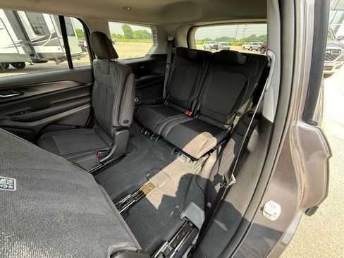 Used 2023 Jeep Grand Cherokee L Laredo w/ Luxury Tech Group I image 16