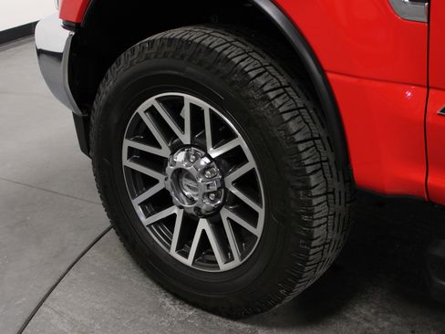 Used 2019 Ford F250 Lariat w/ Lariat Value Package image 10