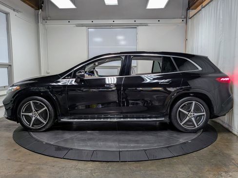 Used 2023 Mercedes-Benz EQS 580 4MATIC SUV image 6