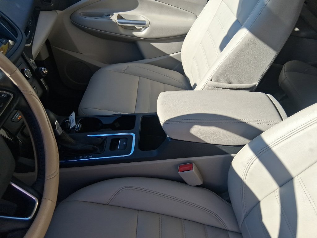 Used 2017 Ford Escape Titanium AWD/4WD image 13