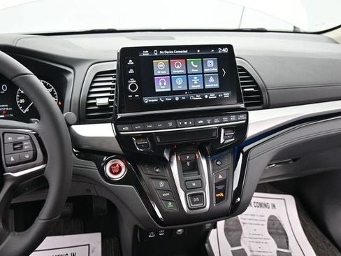 Used 2025 Honda Odyssey Touring image 17