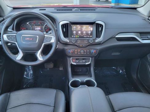 Used 2024 GMC Terrain SLT FWD image 25