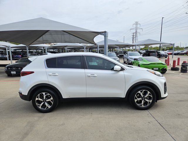 Used 2021 Kia Sportage LX FWD image 4
