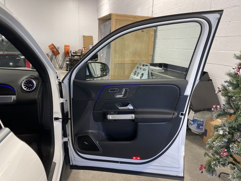 Used 2023 Mercedes-Benz EQB 350 4MATIC SUV w/ Pinnacle Package image 8