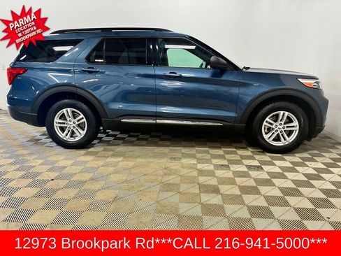 Used 2020 Ford Explorer XLT w/ Equipment Group 202A AWD/4WD image 4