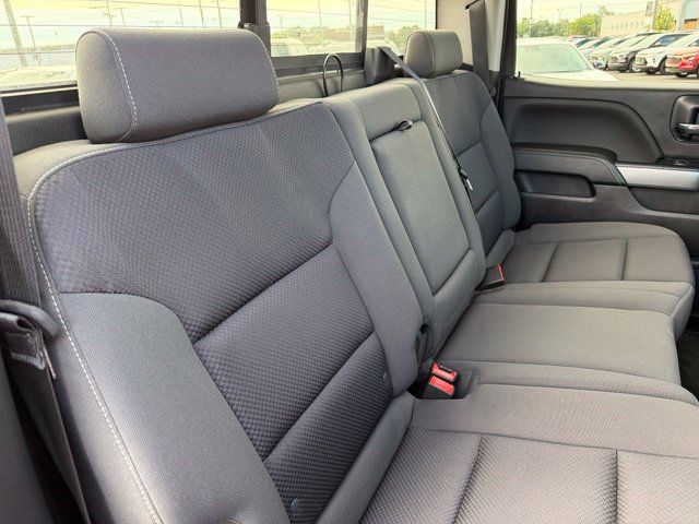 Used 2018 Chevrolet Silverado 1500 LT w/ All Star Edition AWD/4WD image 18