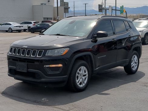 Used 2018 Jeep Compass Sport AWD/4WD image 10