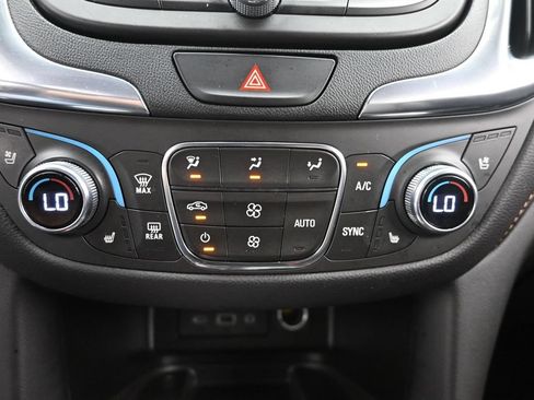 Used 2021 Chevrolet Equinox Premier AWD/4WD image 20