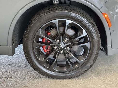 Used 2022 Dodge Durango R/T w/ Blacktop Package AWD/4WD image 9