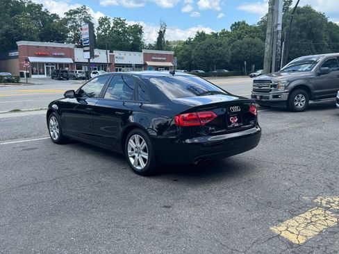 Used 2010 Audi A4 2.0T Premium image 7