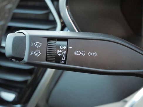 New 2026 GMC Canyon Elevation w/ Convenience Package image 54