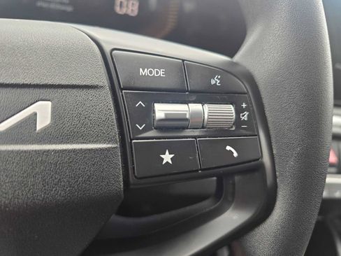Used 2025 Kia K4 FWD image 30