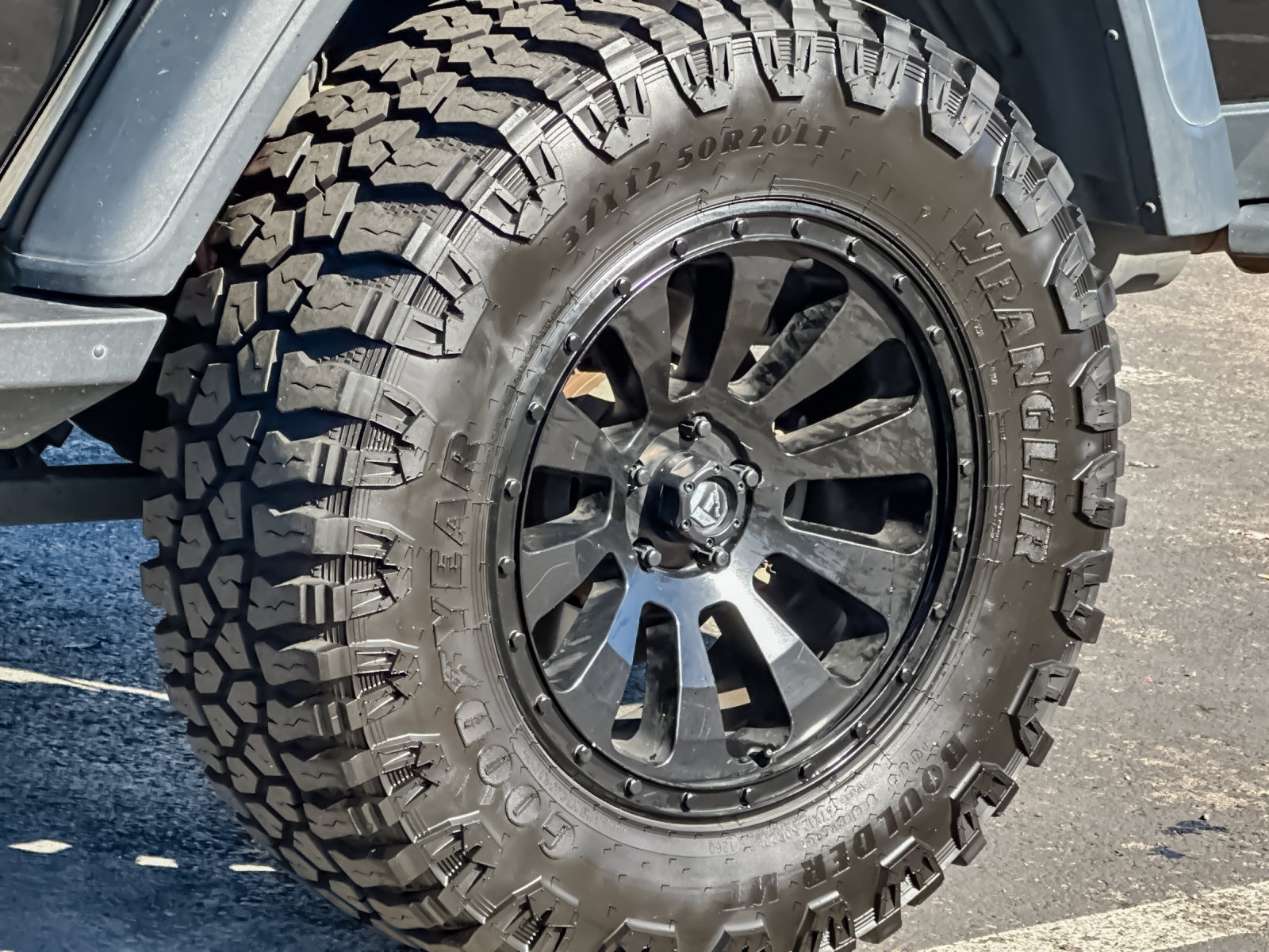 Used 2020 Jeep Gladiator Rubicon AWD/4WD image 25