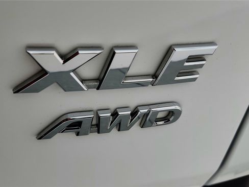 Certified 2023 Toyota RAV4 XLE image 26