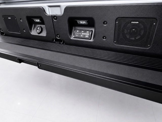 Used 2023 GMC Sierra 1500 AT4X w/ AT4X AEV Edition AWD/4WD image 14