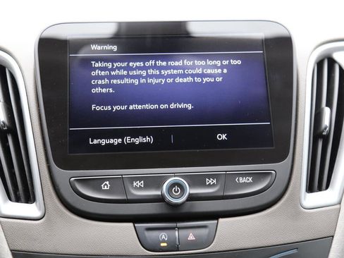 Used 2022 Chevrolet Malibu LT image 11