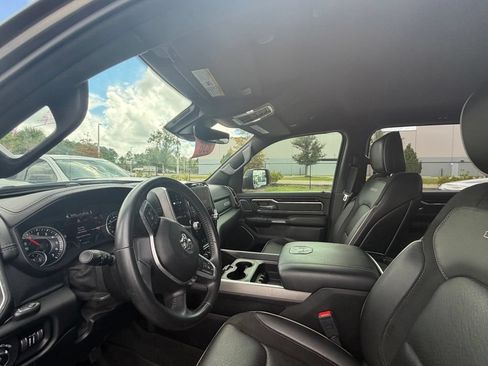 Used 2021 RAM 1500 Laramie AWD/4WD image 6