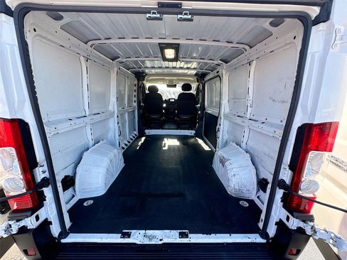 Used 2024 RAM ProMaster 1500 w/ Convenience Group image 17