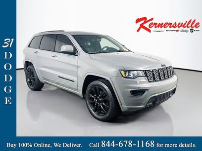 Used 2019 Jeep Grand Cherokee Altitude