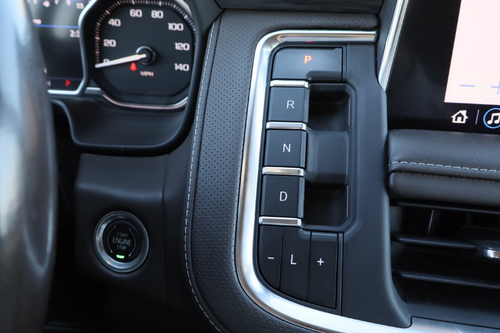 Used 2021 GMC Yukon XL SLT w/ SLT Premium Package RWD image 18