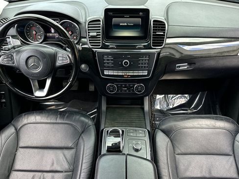 Used 2018 Mercedes-Benz GLS 550 4MATIC image 16