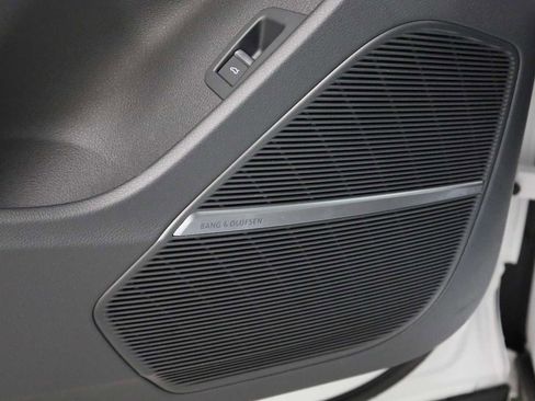 New 2026 Audi Q7 2.0T Premium image 17