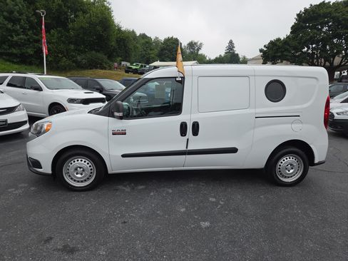 Used 2022 RAM ProMaster City Tradesman FWD image 7