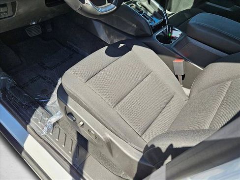 New 2026 GMC Canyon Elevation w/ Convenience Package RWD image 4