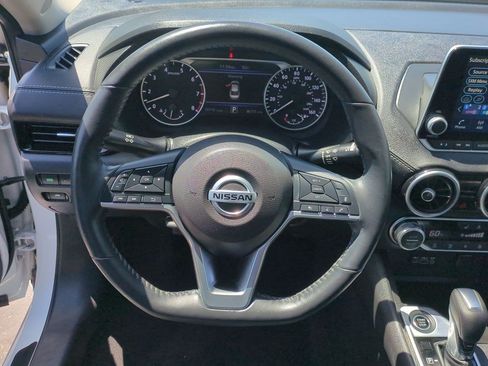 Certified 2023 Nissan Sentra SV w/ All-Weather Package FWD image 11
