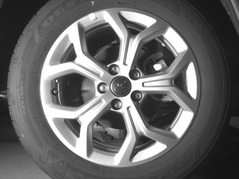 Used 2025 Jeep Compass Latitude image 15