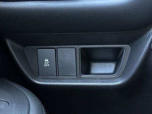 New 2026 Honda HR-V LX image 29