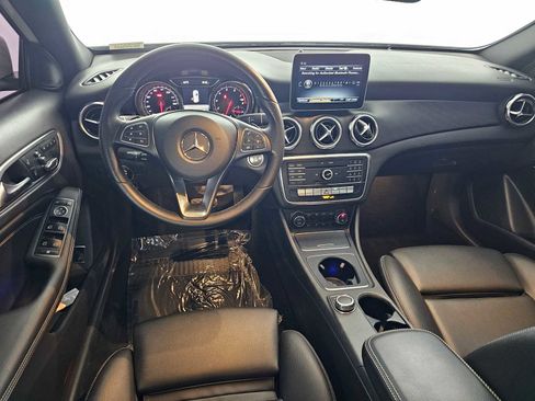 Used 2019 Mercedes-Benz GLA 250 image 18