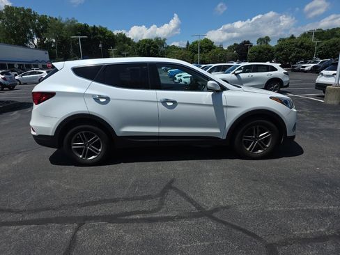 Used 2018 Hyundai Santa Fe Sport AWD/4WD image 9
