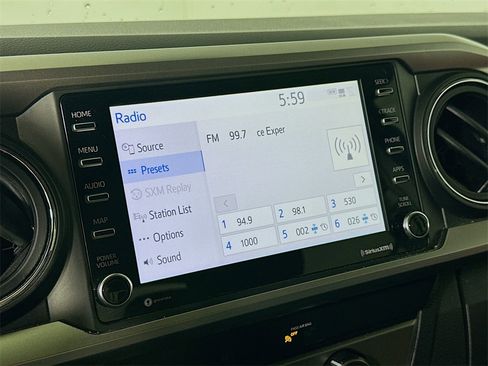 Used 2022 Toyota Tacoma SR5 image 27