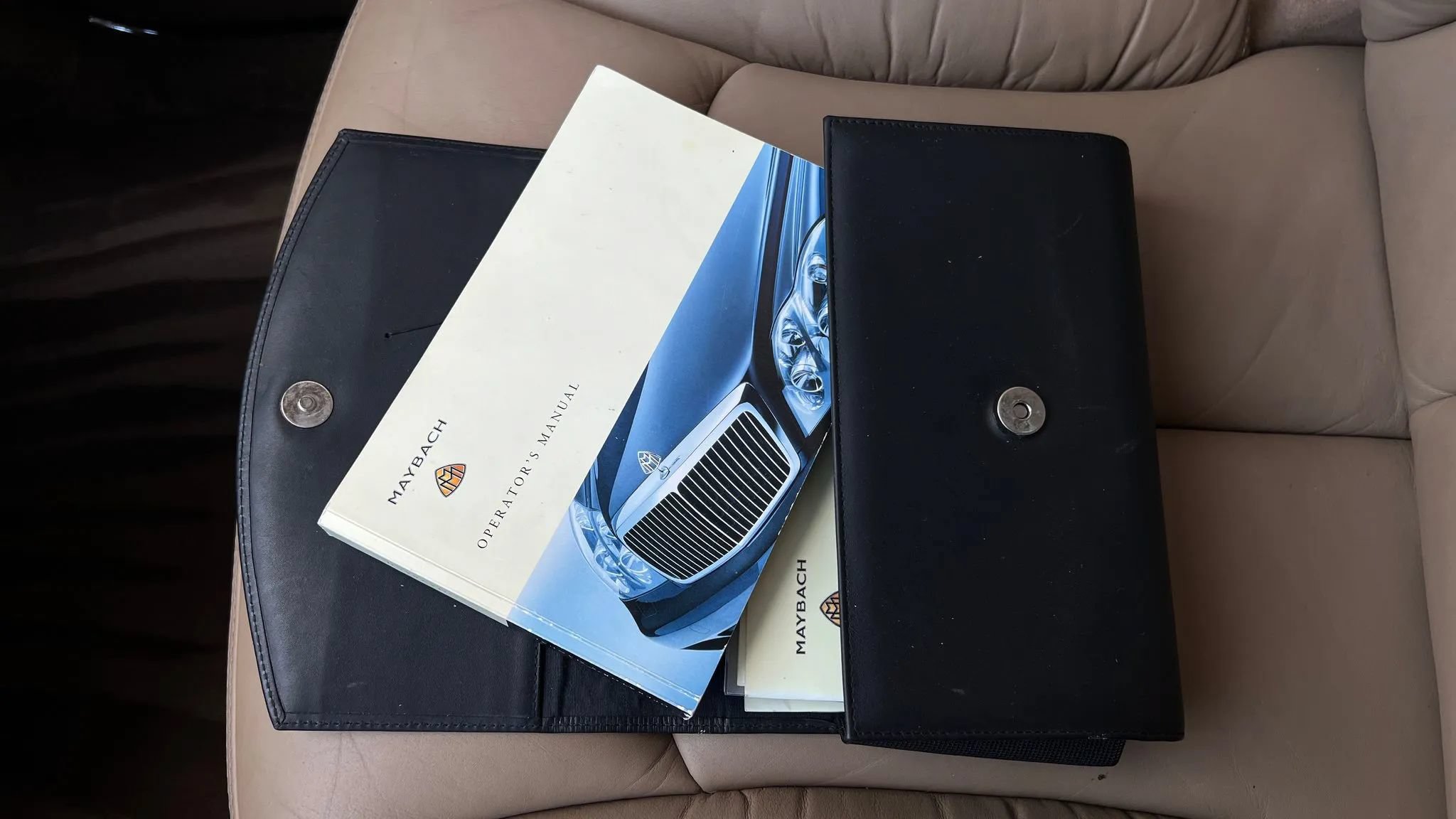 Used 2004 Maybach 57 RWD image 22