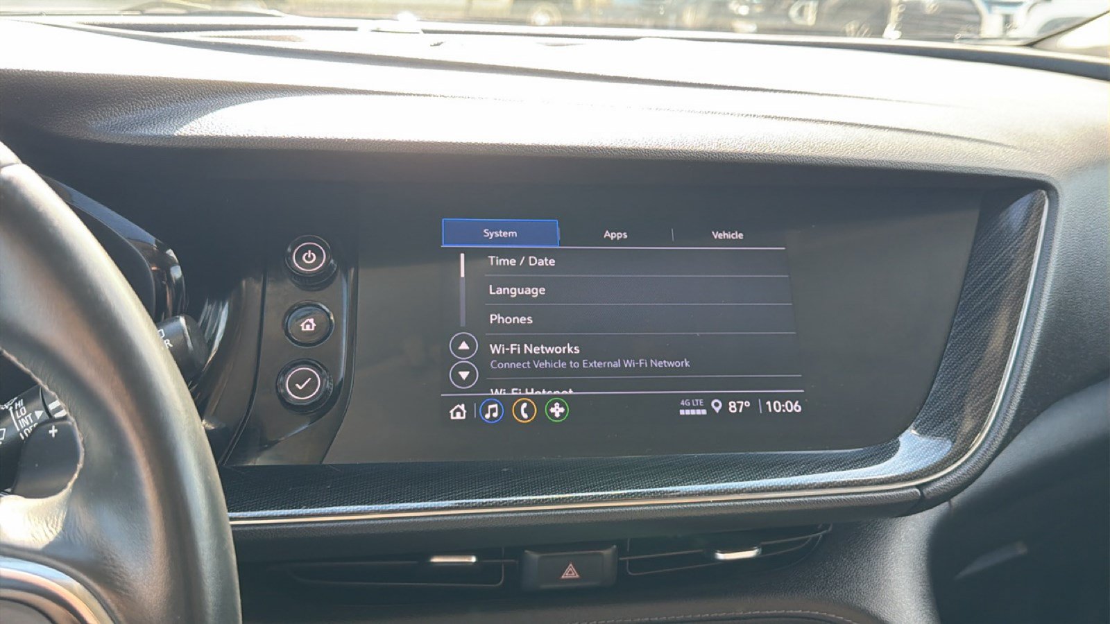 Used 2023 Buick Envision Preferred w/ Sport Touring Package FWD image 18