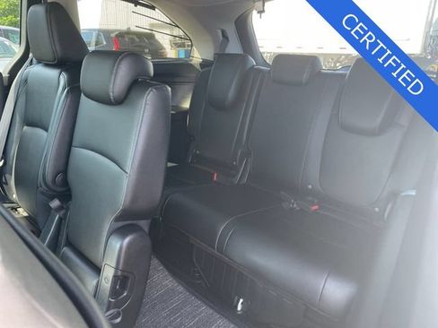 Certified 2024 Honda Odyssey Touring image 16