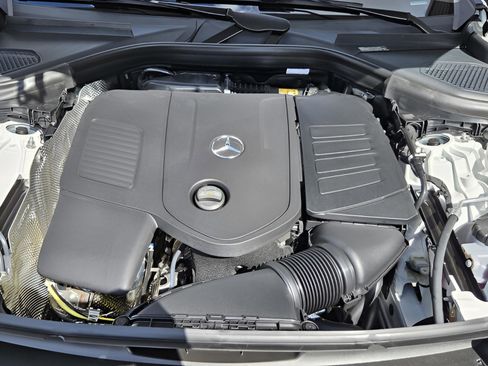 New 2026 Mercedes-Benz GLC 300 image 31