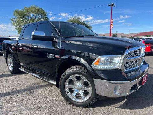 Used 2014 RAM 1500 Laramie w/ Trailer Tow Group AWD/4WD image 4