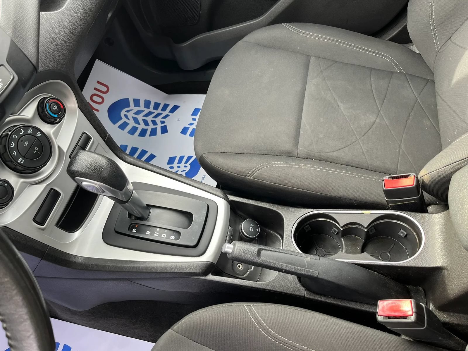 Used 2015 Ford Fiesta SE FWD image 16