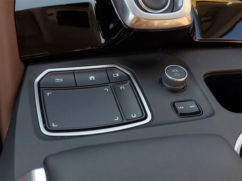 Certified 2023 Acura MDX SH-AWD w/ Technology Package image 30