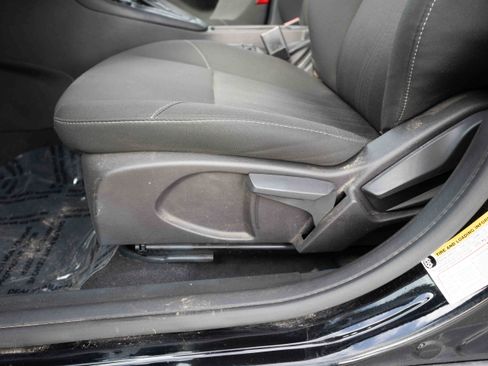 Used 2016 Ford Focus S FWD image 12