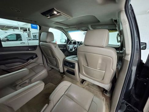 Used 2015 Chevrolet Tahoe LTZ RWD image 29