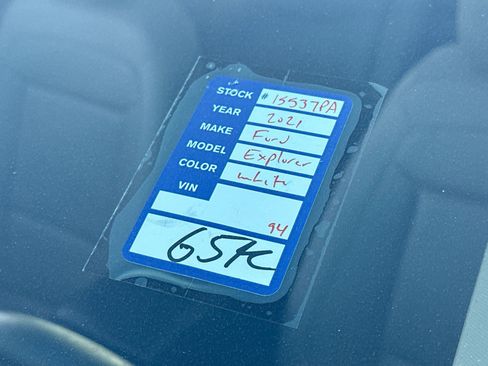 Used 2021 Ford Explorer XLT w/ Equipment Group 202A image 28