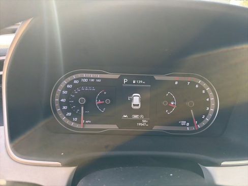 Certified 2024 Hyundai Tucson SE image 8