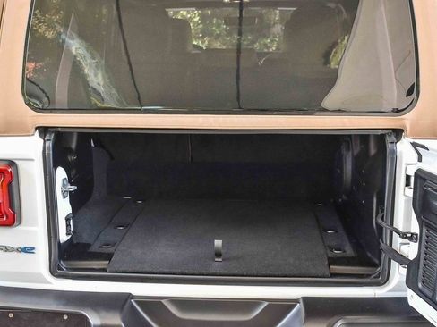 Used 2022 Jeep Wrangler Unlimited Sahara w/ Safety Group image 24