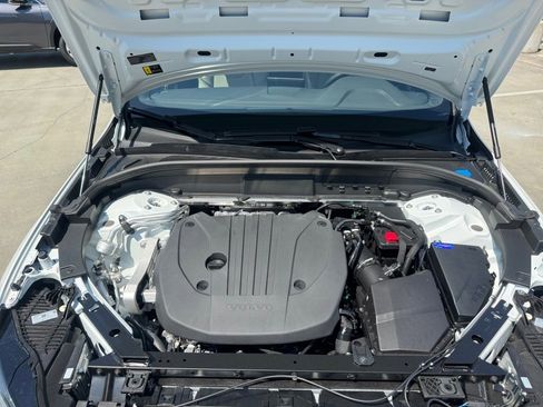 New 2026 Volvo XC60 B5 Core w/ Climate Package image 16